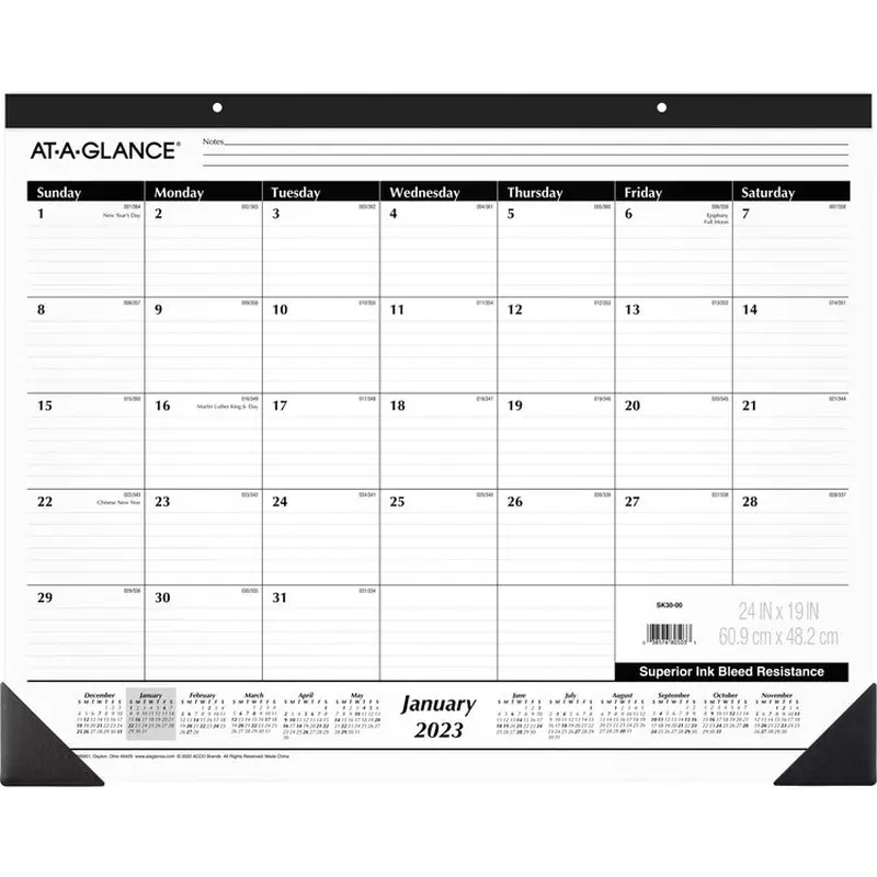 At-A-Glance Classic Monthly Desk Pad [SKU - AAGSK3000]EA